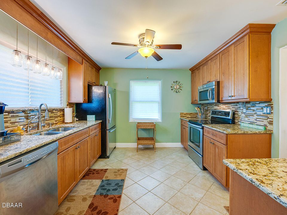 1st image of 102 Seville St