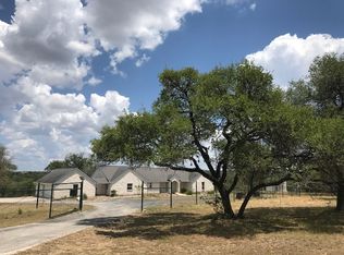 27 Marquardt Rd, Boerne, TX 78006