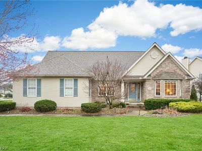 2987 Woodcrest Dr, Akron, OH, 44333