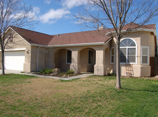 647 Contenta Ct, Lemoore, CA 93245