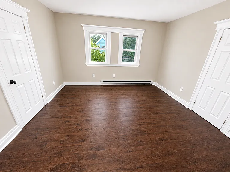 81 S 14th St #3 — Photo 10