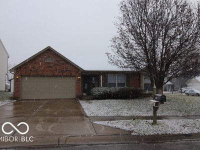 5227 Lakemanor Dr, Indianapolis, IN, 46254