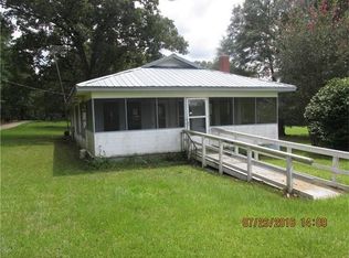 48 McKinley Hurst Ln, Greensburg, LA 70441