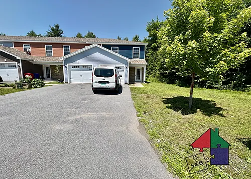 57 Green St Photo 1