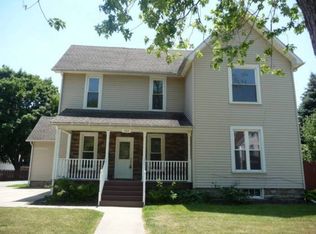 543 College Ave, Fostoria, OH 44830