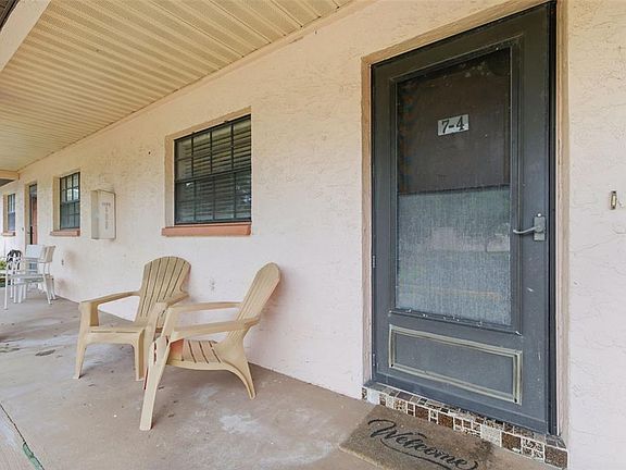 3rd image of 13250 Ridge Rd APT 7-4