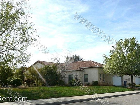 3rd image of 44036 Parkview Ln