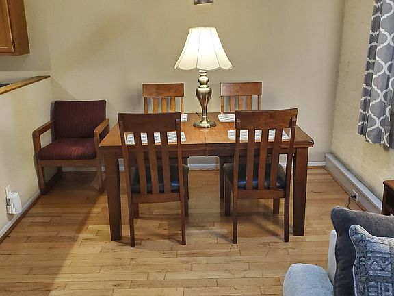 4th image of 111 W Jackson Ave #7