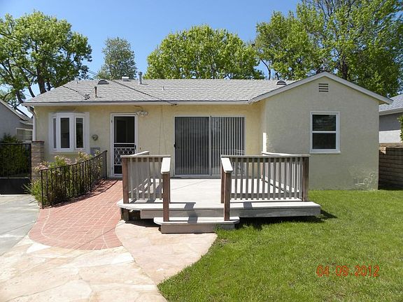 2nd image of 7520 Alverstone Ave