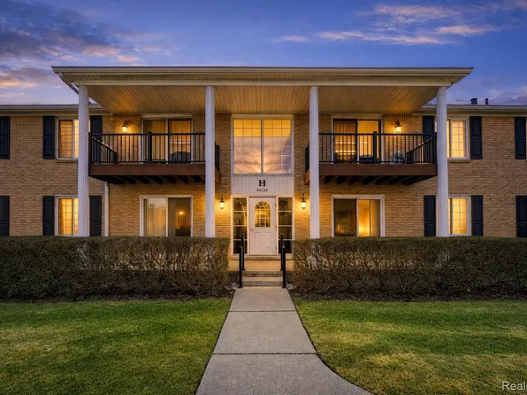 34720 Huntley Dr #H-23, Sterling Heights, MI 48312