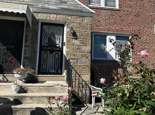 1623 Middleton St, Philadelphia, PA 19138