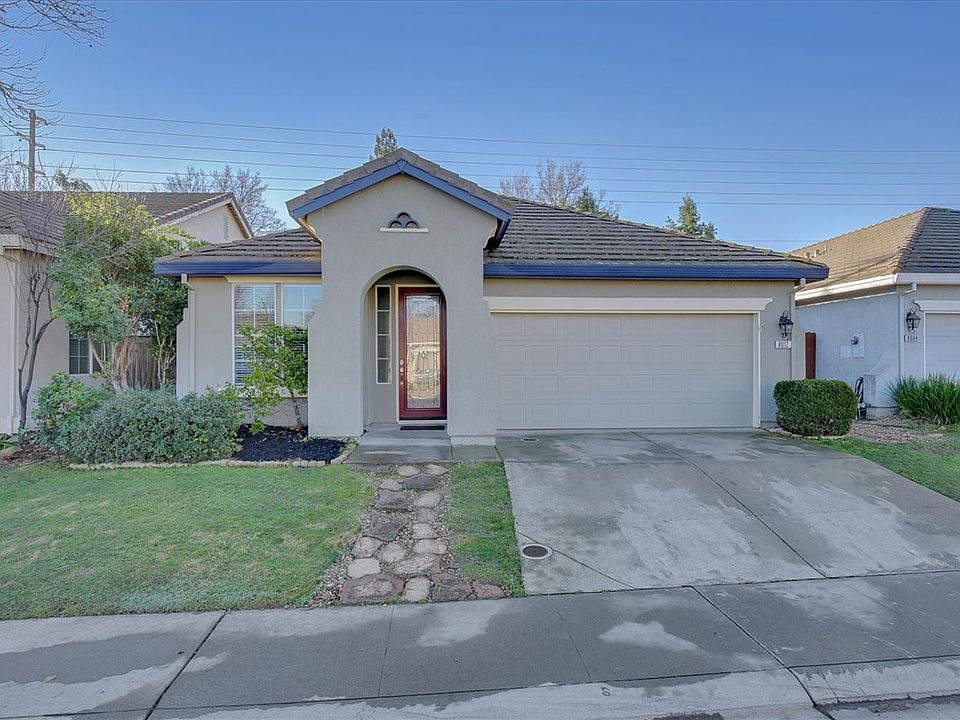 1st image of 8012 Robinson Dr