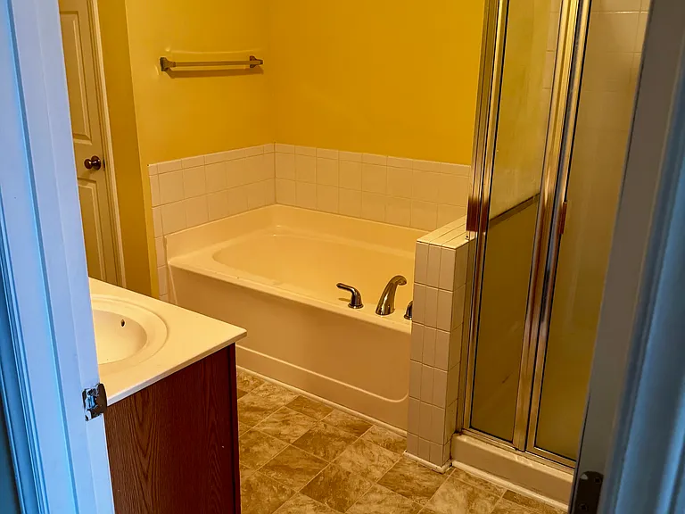 1310 Canyon Rock Ct #104 — Photo 9