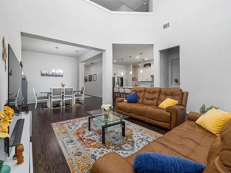 6512 Covina Ln — Photo 12