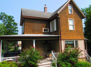 12 Mountainville Rd, Danbury, CT 06810