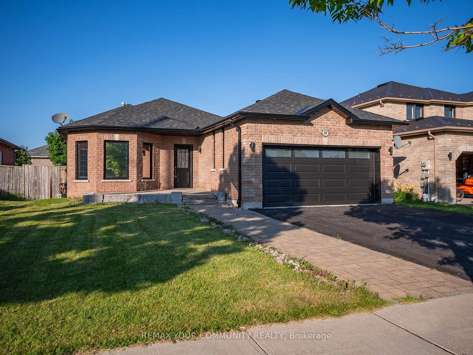 3 bed, $2,450 — Photo 1