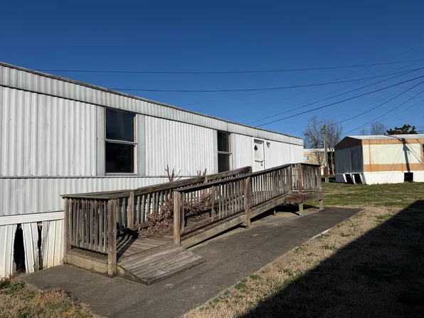 5225 N Lee Hwy #12, Cleveland, TN 37312
