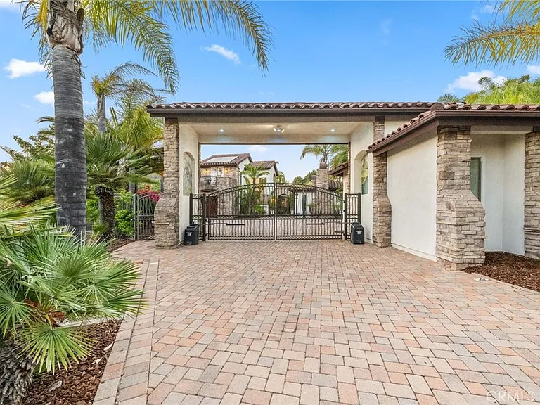 44915 Palladian Ct — Photo 18