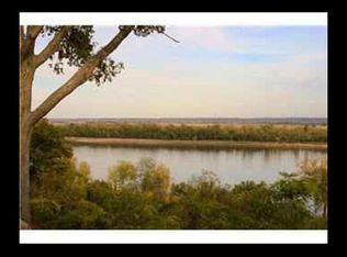 6351 Captiva Rd, Imperial, MO 63052