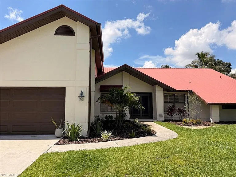 6560 Kestrel Cir — Photo 2
