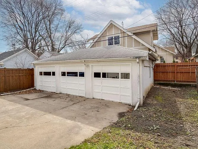 4404 Aldrich Ave S #UPPER — Photo 16