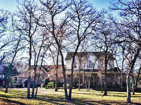 3rd image of 7101 Cabot Estates Dr
