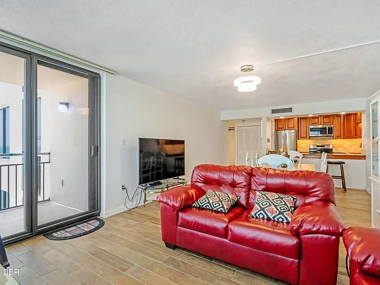 3051 S Atlantic Ave #1705 — Photo 9