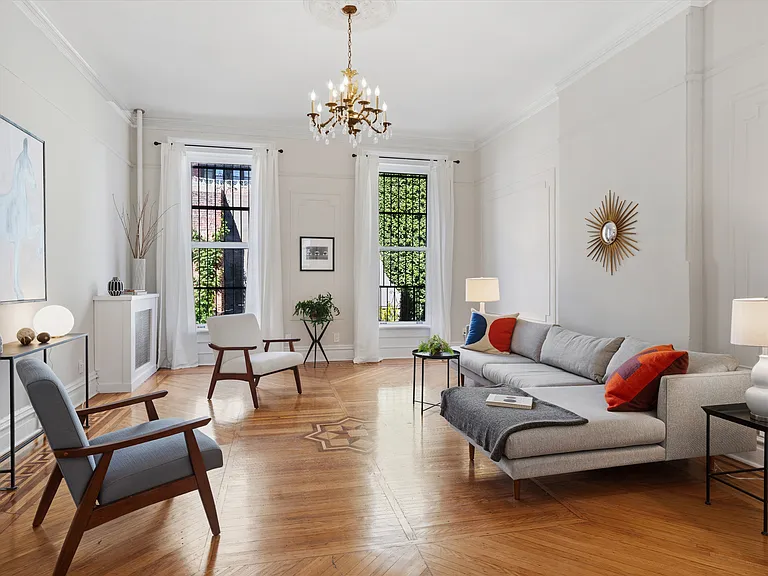 296 Saint James Pl #1 — Photo 3