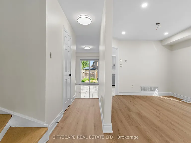 3409 McDowell Dr — Photo 11