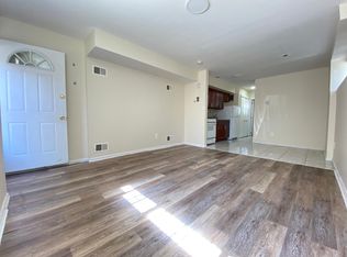 137 Woodcutters Ln #1F, Staten Island, NY 10306