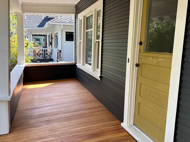 3720 SE Caruthers St — Photo 2