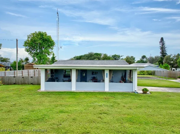 108 Lake Huntley Dr, Lake Placid, FL 33852