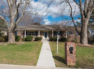 204 Marchmont Rd, Knoxville, TN 37923