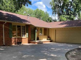 4402 Sequoia St, Hutchinson, KS 67502