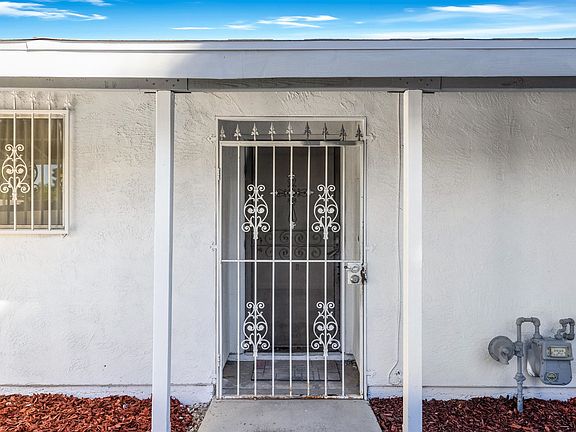 5th image of 83180 Alvarado Ave
