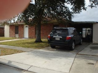 2020 E Christie Dr, Saint Bernard, LA 70085