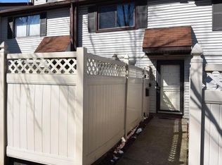 19A Lombard Ct, Staten Island, NY 10312