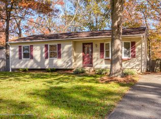 156 Wave Rd, Manahawkin, NJ 08050