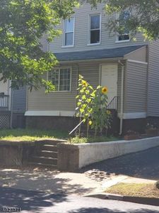 73 No Grove St, East Orange, NJ, 07017