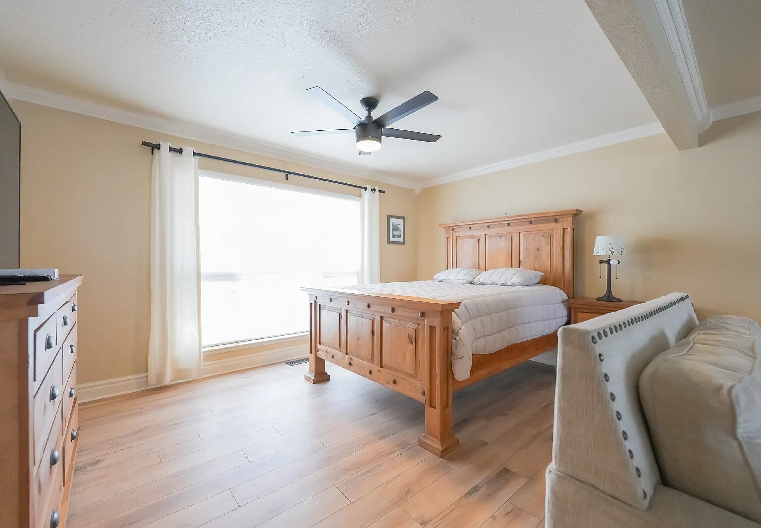 1 bed, $900 — Photo 3
