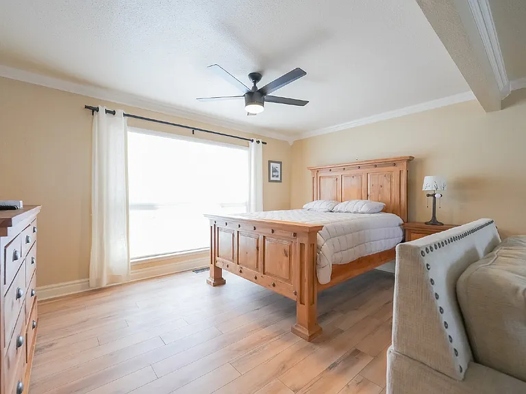 2115 Tesoro Pl — Photo 3