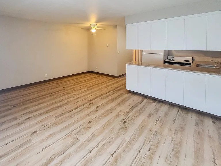 2855 Front St NE #2A — Photo 5