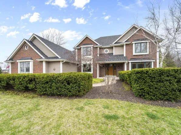 12104 North Silver AVENUE, Mequon, WI 53097