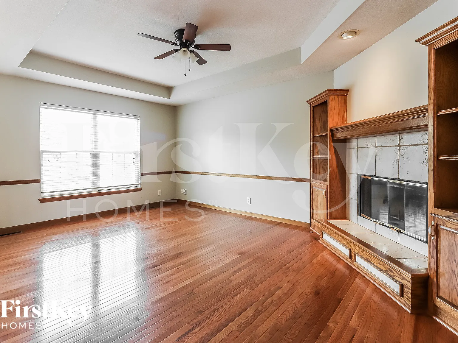 3 bed, 2.0 bath, 1788 sqft, $2,370 — Photo 4