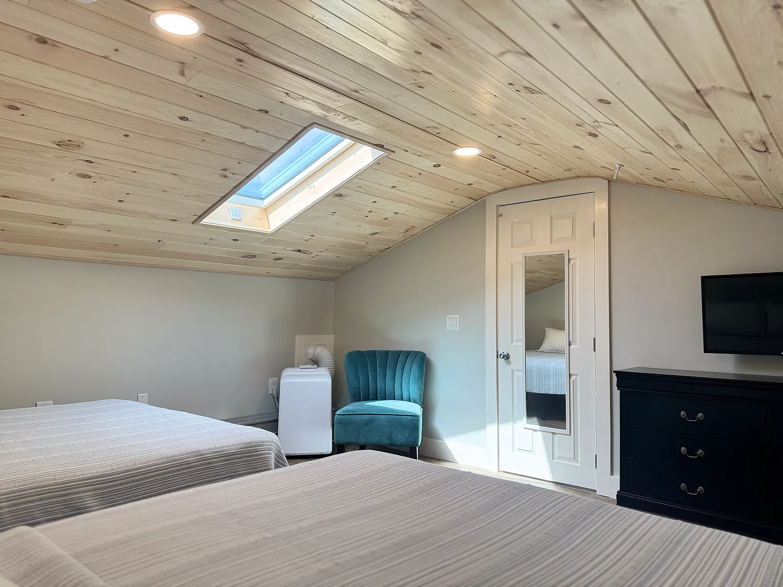 1 bed, $3,000 — Photo 4