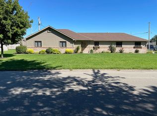 1404 E 42nd St, Anderson, IN 46013
