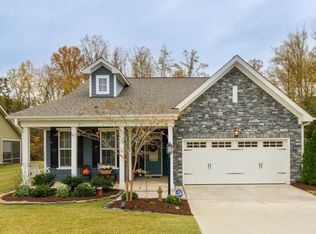804 Long Lake Dr, Fuquay Varina, NC 27526