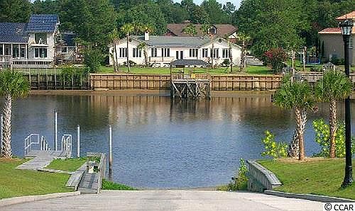 Ramp to intercoastal waterwa
