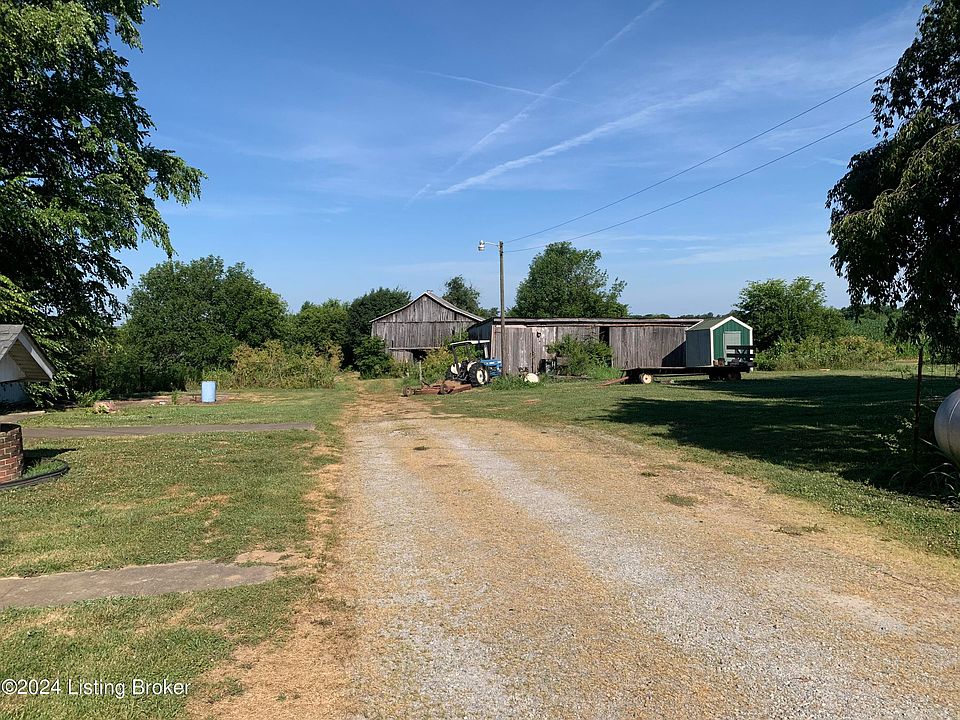 2nd image of 4785 Murrays Run Rd