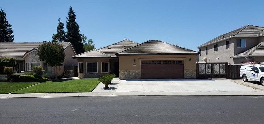 1st image of 1014 S Brenda Lee Dr
